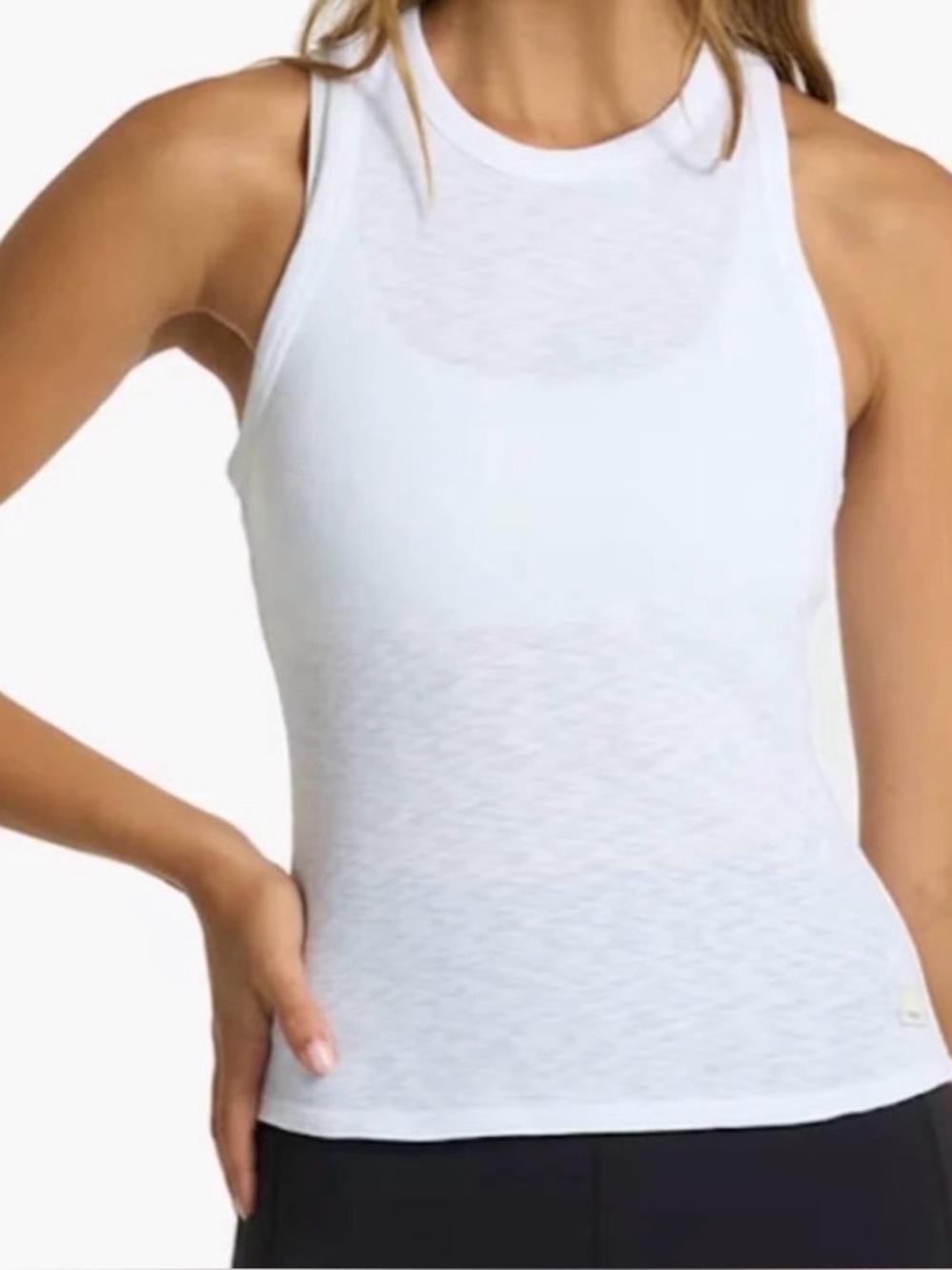 Vuori white racerback performance tank medium